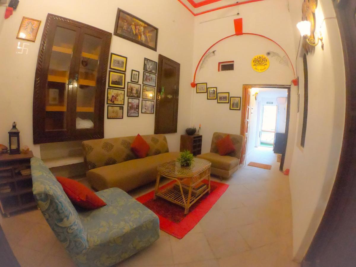 Dera Haveli- Heritage Homestay Gválijar Kültér fotó