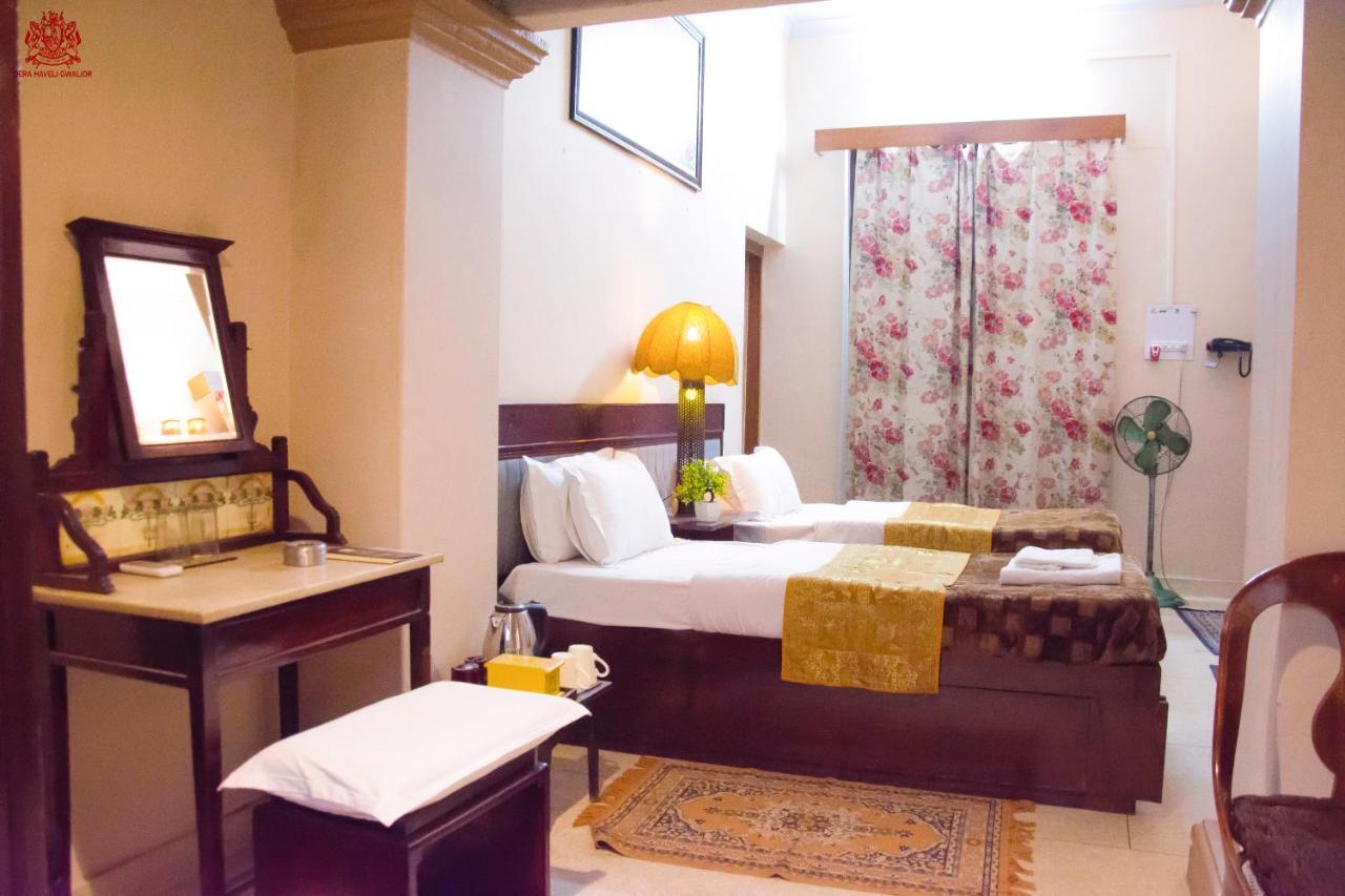 Dera Haveli- Heritage Homestay Gválijar Kültér fotó